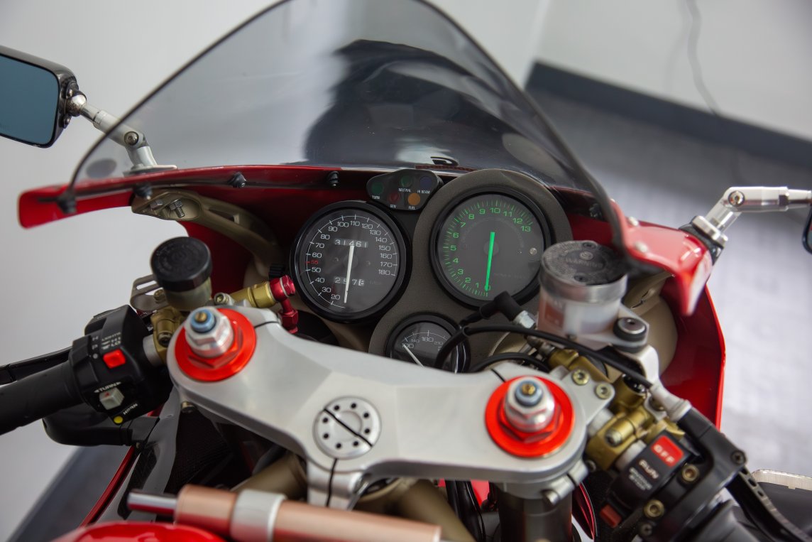 Ducati 748